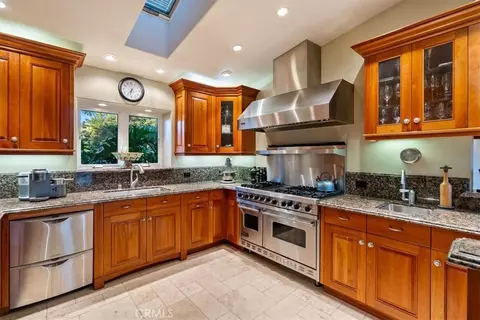Kitchen - 1677 Rising Star Pl, Cayucos, CA 93430 photo 2 of 5