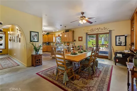Dining - 325 Conover Ln, Templeton, CA 93465 photo 1 of 2