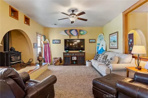Living - 325 Conover Ln, Templeton, CA 93465 photo 1 of 1