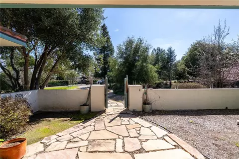 Exterior - 325 Conover Ln, Templeton, CA 93465 photo 4 of 12