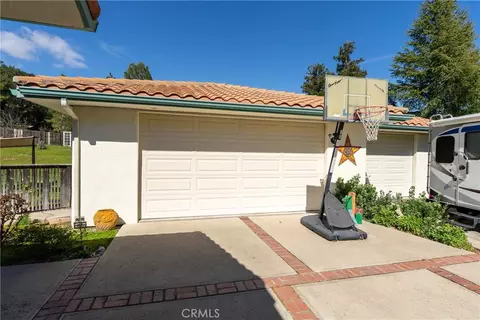 Exterior - 325 Conover Ln, Templeton, CA 93465 photo 11 of 12