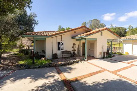 Exterior - 325 Conover Ln, Templeton, CA 93465 photo 9 of 12