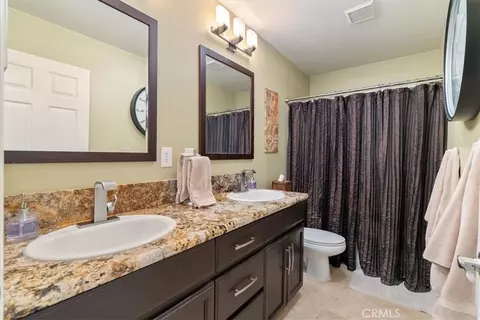 Bath - 1945 Fieldstone, Paso Robles, CA 93446 photo 4 of 5