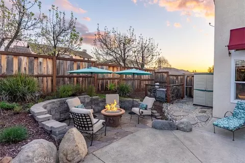 Exterior - 1945 Fieldstone, Paso Robles, CA 93446 photo 6 of 12
