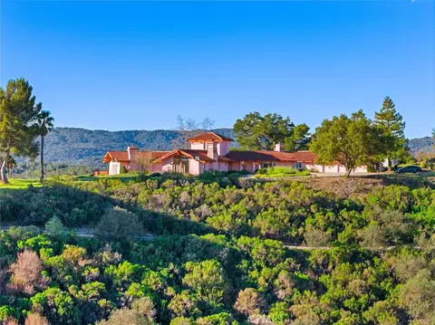 110 Booker, Templeton, CA 93465