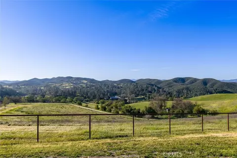 Other - 7491 Kingsbury Rd, Templeton, CA 93465 photo 8 of 9