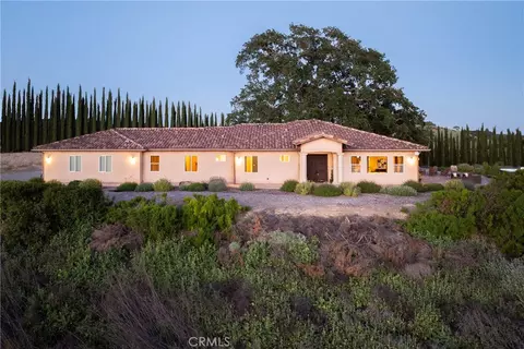 Exterior - 5250 Vineyard, Paso Robles, CA 93446 photo 10 of 26