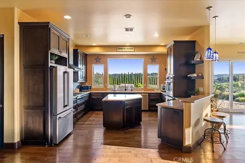 Kitchen - 5250 Vineyard, Paso Robles, CA 93446 photo 1 of 6