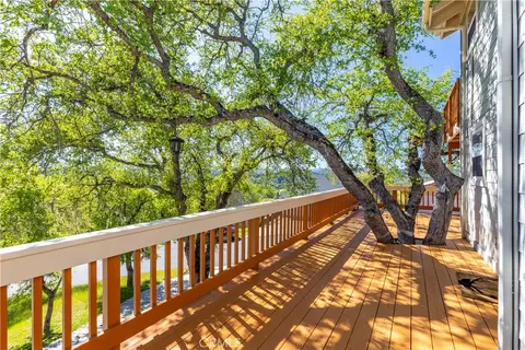Exterior - 2488 Captains Walk, Bradley, CA 93426 photo 5 of 11