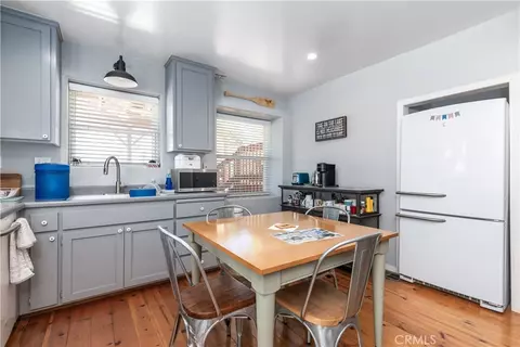 Kitchen - 2488 Captains Walk, Bradley, CA 93426 photo 2 of 3
