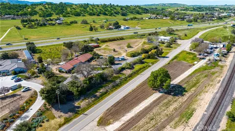 5335 Monterey, Paso Robles, CA 93446