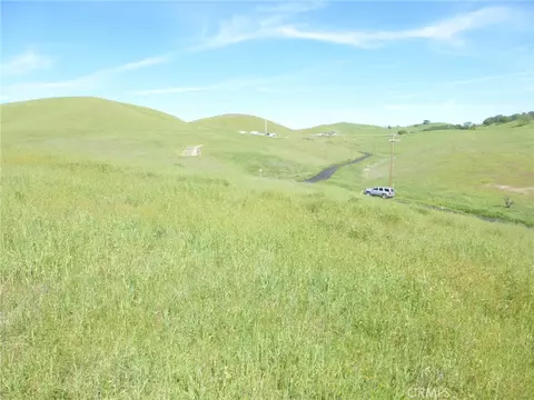 0 Douglas Rd, San Miguel, CA 93451