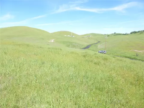 0 Douglas Rd, San Miguel, CA 93451