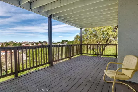 Exterior - 731 Renate Way, Paso Robles, CA 93446 photo 4 of 10