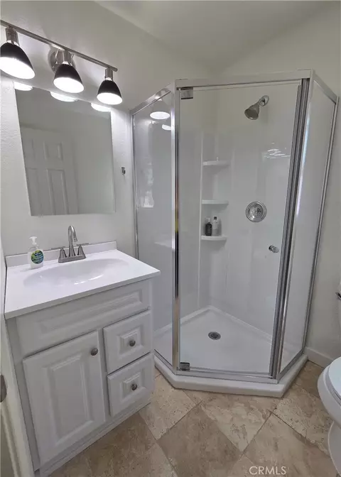 Bath - 731 Renate Way, Paso Robles, CA 93446 photo 4 of 4