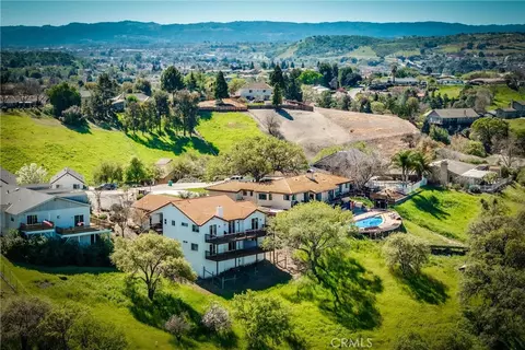 731 Renate Way, Paso Robles, CA 93446