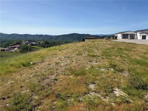 3240 Timberline, Paso Robles, CA 93446