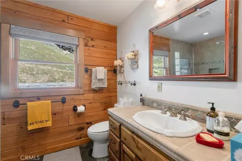Bath - 5765 Dago Ln, Paso Robles, CA 93446 photo 1 of 2