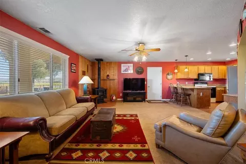 Living - 2100 Starkey Rd, Shandon, CA 93461 photo 1 of 1
