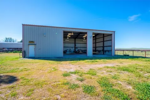 Other - 2100 Starkey Rd, Shandon, CA 93461 photo 2 of 12