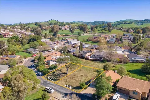 4970 Pretty Doe Ln, Paso Robles, CA 93446