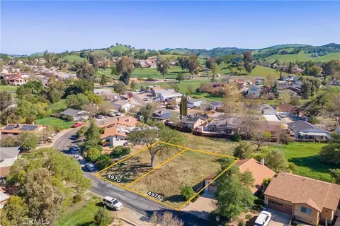 4978 Pretty Doe Ln, Paso Robles, CA 93446