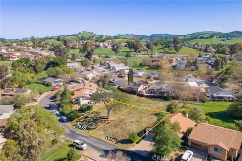 4978 Pretty Doe Ln, Paso Robles, CA 93446