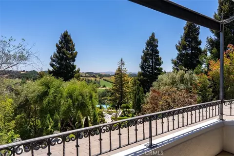 Other - 5405 Vineyard Dr, Paso Robles, CA 93446 photo 9 of 16