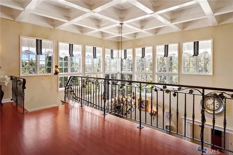 Entry Way - 5405 Vineyard Dr, Paso Robles, CA 93446 photo 2 of 3