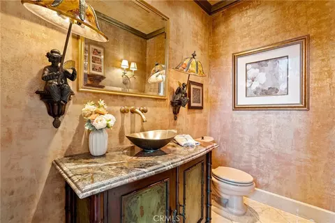 Bath - 5405 Vineyard Dr, Paso Robles, CA 93446 photo 1 of 5