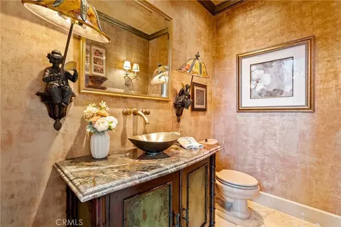 Bath - 5405 Vineyard Dr, Paso Robles, CA 93446 photo 1 of 5