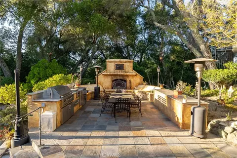 Exterior - 5405 Vineyard Dr, Paso Robles, CA 93446 photo 11 of 23