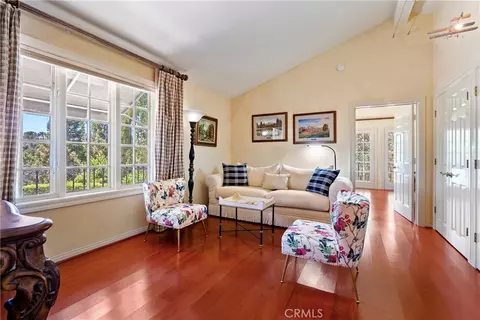 Living - 5405 Vineyard Dr, Paso Robles, CA 93446 photo 6 of 8