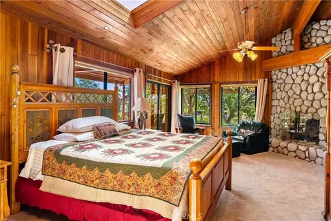 Bedroom - 6125 El Pomar, Templeton, CA 93465 photo 1 of 7