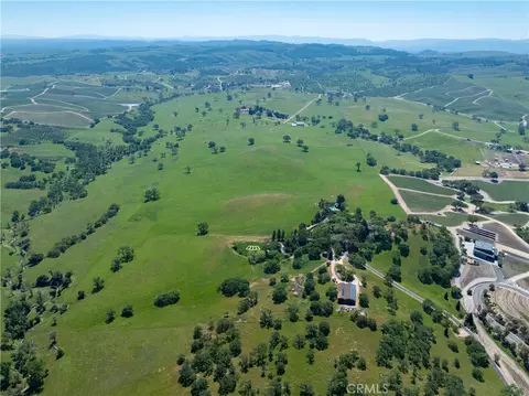 View/Area - 6125 El Pomar, Templeton, CA 93465 photo 4 of 4