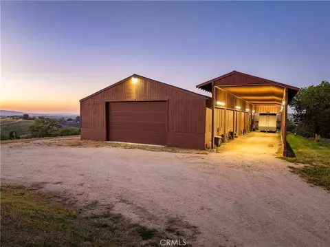 Exterior - 6125 El Pomar, Templeton, CA 93465 photo 12 of 14