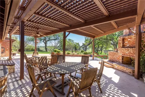 Exterior - 6125 El Pomar, Templeton, CA 93465 photo 6 of 14
