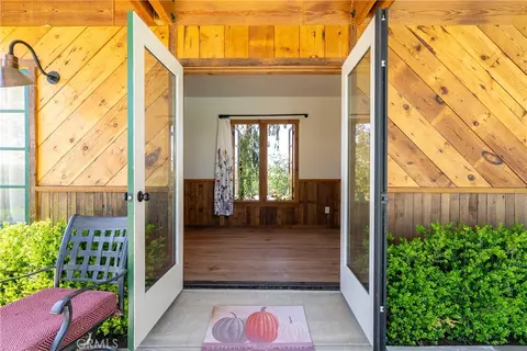 Entry Way - 6125 El Pomar, Templeton, CA 93465 photo 3 of 3