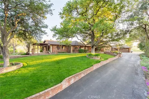 Exterior - 6125 El Pomar, Templeton, CA 93465 photo 11 of 14
