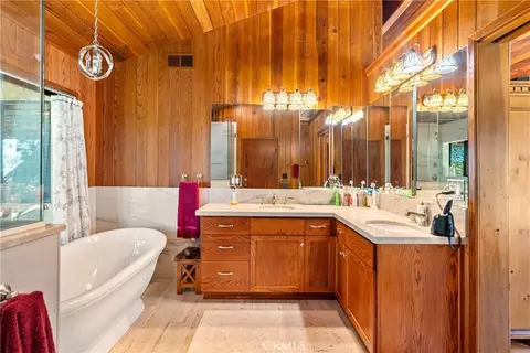 Bath - 6125 El Pomar, Templeton, CA 93465 photo 3 of 5