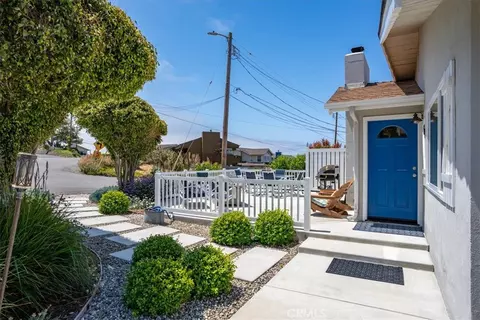 Exterior - 57 17th St, Cayucos, CA 93430 photo 4 of 7