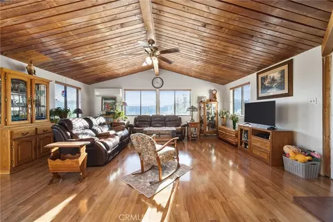 Living - 9990 Fay Rnch, Lake Isabella, CA 93240 photo 3 of 5