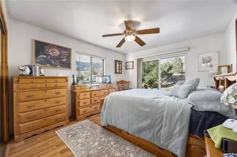 Bedroom - 9990 Fay Rnch, Lake Isabella, CA 93240 photo 1 of 5