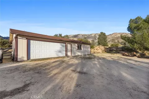 Exterior - 9990 Fay Rnch, Lake Isabella, CA 93240 photo 5 of 10