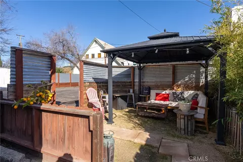 Exterior - 1636 Spring St, Paso Robles, CA 93446 photo 3 of 10