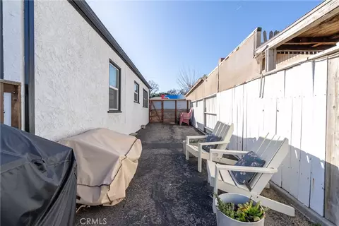 Exterior - 1636 Spring St, Paso Robles, CA 93446 photo 6 of 10