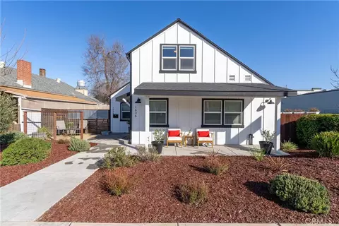 Exterior - 1636 Spring St, Paso Robles, CA 93446 photo 2 of 10