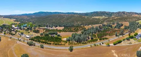 705 Calf Cyn, Creston, CA 93432