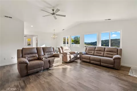 Living - 4342 Shadow Canyon Rd, Templeton, CA 93465 photo 4 of 5