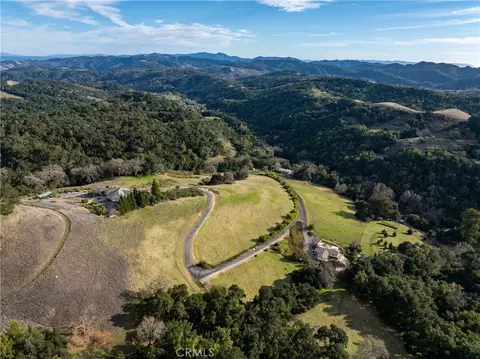 View/Area - 4342 Shadow Canyon Rd, Templeton, CA 93465 photo 2 of 11